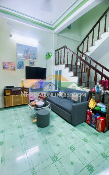 Nhà 1 trệt 1 lầu hẻm mai xuân thưởng, vĩnh hoà, nha trang.