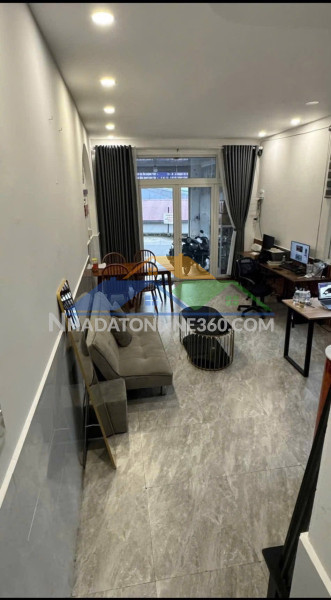 Cần bán nhà srxd đường phạm hồng thái, p. xuân hương - đà lạt 94,68m²