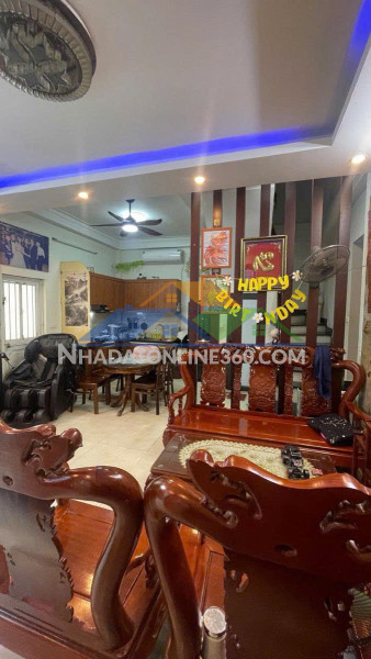 Bán nhà chính chủ ở khương trung – 38m – 4 tầng – ba gác đỗ cửa – 8,4 tỷ