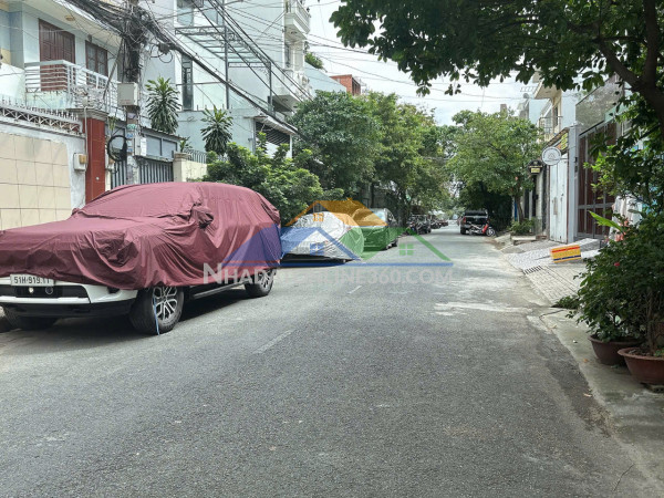 Nhà đẹp 6 lầu có t.máy ngang 4.2m hxh nguyễn oanh 72m2 tặng nt gần đhcn chỉ 13.9 tỷ.