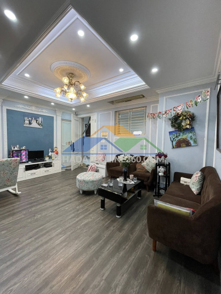 ????chung cư 335 cầu giấy 90m2 / 3pn nội thất hiện đại, chỉ 8.8 tỷ, vô vàn tiện ích