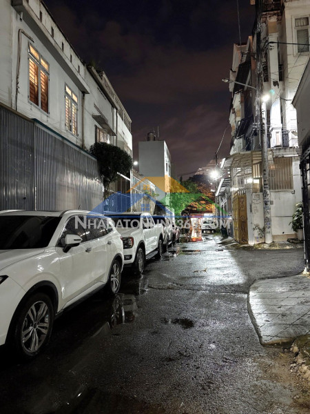 Giảm sốc 700tr bán gấp nhà giga mall phạm văn đồng – 59m², hẻm xe hơi, giá 4.8 tỷ, khu vip bên sông hiệp bình chánh