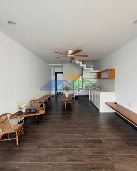 ???? bán nhà 2 tầng mới xây dễ thương cực kỳ – kiệt ô tô vi vu – ko lụt - gần trường học và chợ