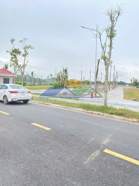 Chính chủ bán nhanh nhà cầu giấy, sát phố, ô tô 7 chỗ qua nhà 54m, 18.9 tỷ