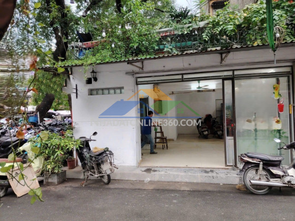 Cho thuê nhà tầng 1 tại khuất duy tiến, 40m², 1 tầng, gồm 1 phòng ngủ và 1 vệ sinh, 8 tr