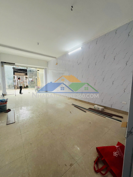 Cho thuê nhà nguyên căn ngõ 1001 giải phóng 70 m² x 3 tầng, 4pn, 3...