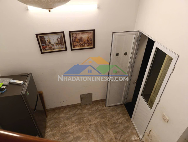 Sổ riêng chính chủ - nhà đẹp ở luôn - ngõ thông to ba gác tránh nhau ầm ầm - gần phố - thoáng sáng - yên tĩnh - phân khúc hiếm nhà bán