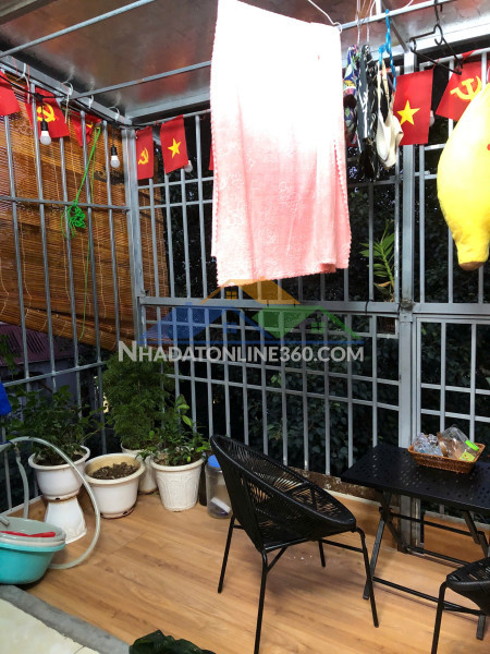 Bán nhà tập thể thổ quan 38.9m2. tầng 5. giá 5.38 tỷ đống đa...