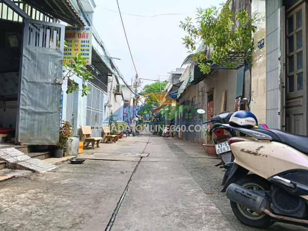 *bán gấp chdv đ số 11 giáp tân phú -hẻm 6m 134m2-2tầng-dòng tiền 40tr/th 11 tỷ