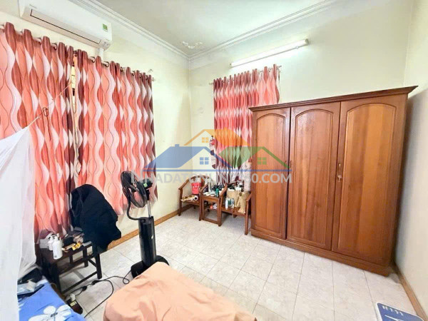 Phân lô phùng chí kiên - ô tô tránh - vỉa hè 56m2 4 tầng mặt tiền 5m giá 20.5 tỷ