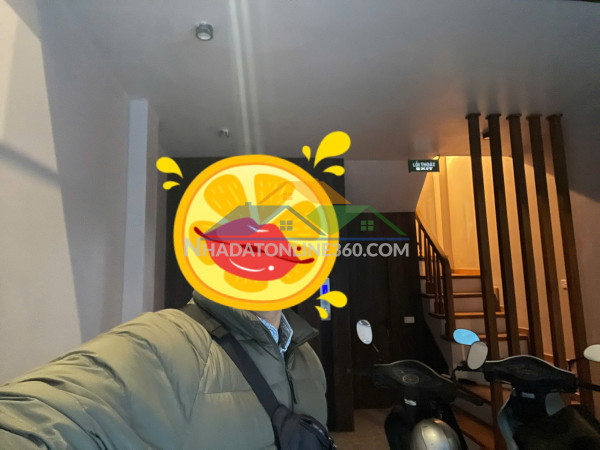 Nhà mới 8 tầng thang máy oto đỗ cổng ngay sau trung tâm hnqg nhỉnh 11 tỷ