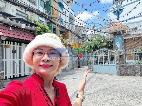 Bán nhà 3 tầng - xe hơi ngủ trong nhà đường tôn thất thuyết,...