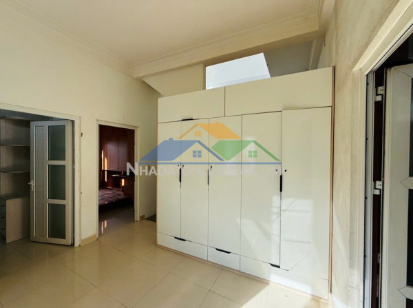 ???? bán căn nhà 3 tầng mặt tiền kiệt chính phạm ngũ lão ngay ngã 3 võ thị sáu, phú hội