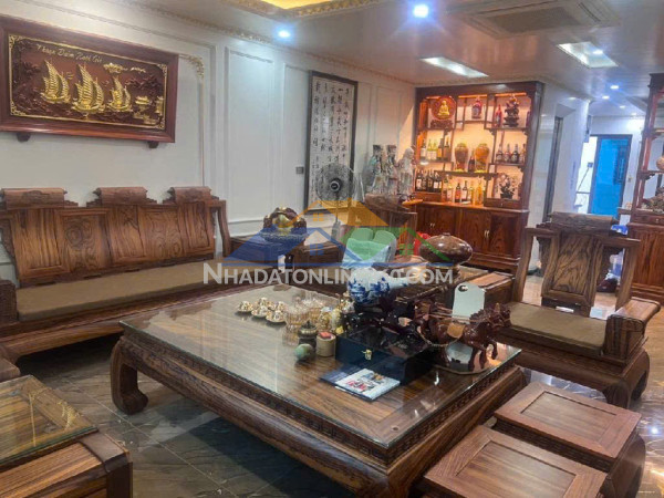 ????hiếm 65m lê trọng tấn hà đông hơn 13 tỷ
????50m ra ngã tư văn phú,lô góc 2 mặt thoáng 
????phân lô cán bộ ,trước cửa nhà ô tô tránh