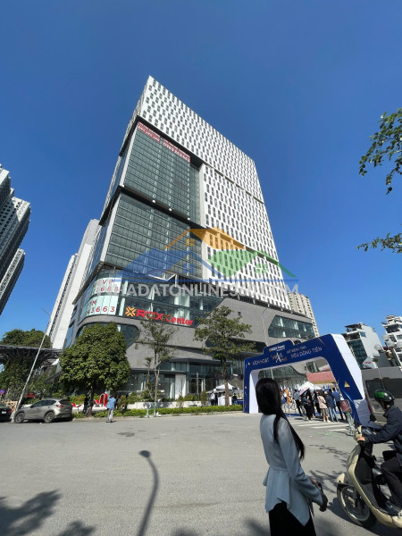 Hàng ngoại giao văn phòng hạng a rox tower goldmark city - hỗ trợ vay 80%