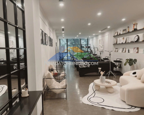 Sang nhượng nhà thuốc đông bắc – quận 12