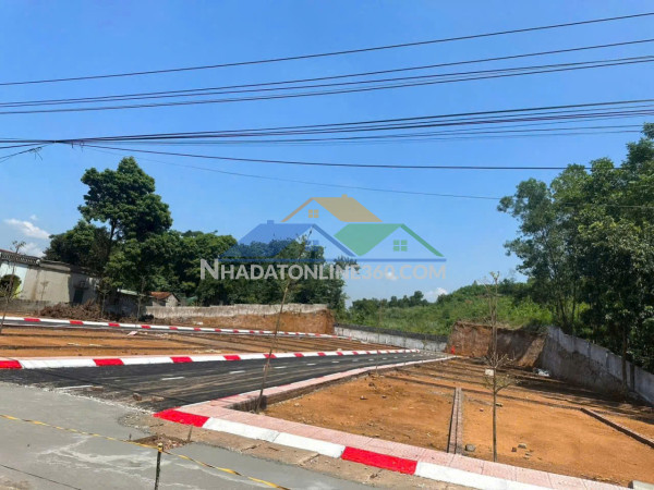 Đất trung tâm thị trấn thanh hà nhỉnh 300 triệu