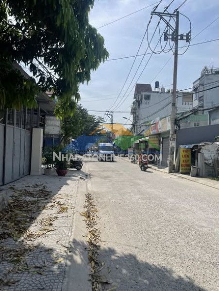 Bán nhà mặt tiền 36x28m giá 25 tỷ đường 7m phạm văn sáng