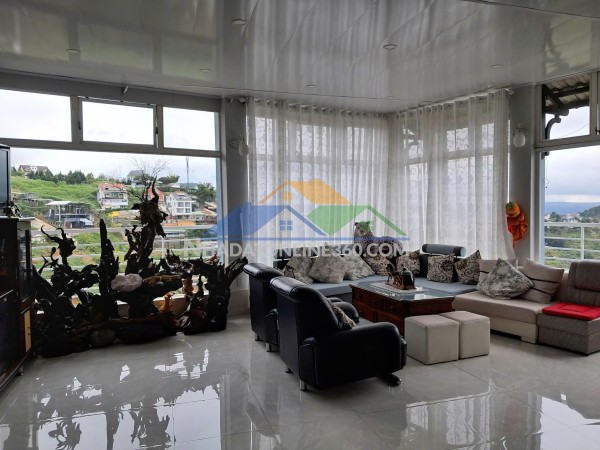 Cho thuê villa sân vườn khe sanh p10 đà lạt - 3pn, nội thất cao cấp, sân đậu ô tô