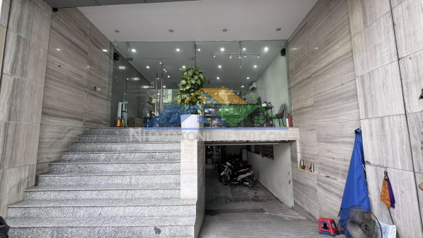 ⚜️ tòa văn phòng mặt phố lạc long quân, 140m2 6t thông sàn, mt...