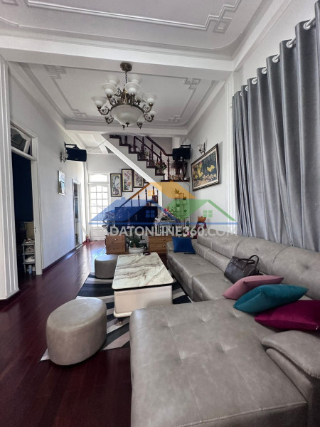 Cần bán nhà biệt lập đường lữ gia – đà lạt 330m2 - vị trí trung tâm