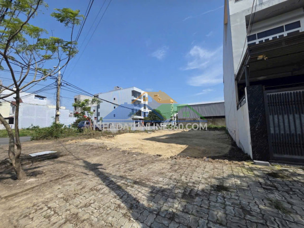 Bán đất đường nguyễn cơ thạch - khu phố sơn thuỷ. lh 0905233234