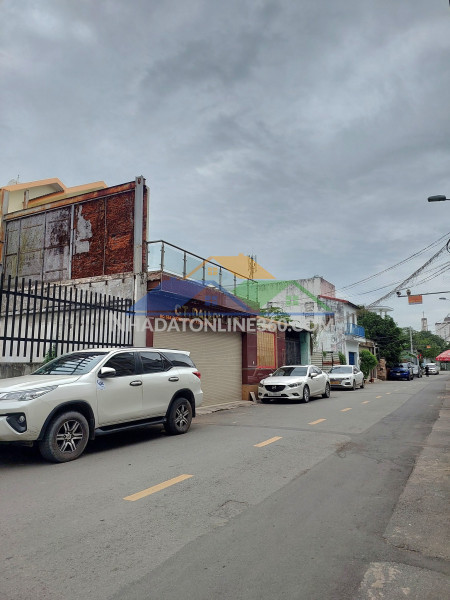 Nhà cấp 4 diện tích đẹp 5x21= 105m,mặt tiền đường 30,cát lái, chính chủ ở lâu