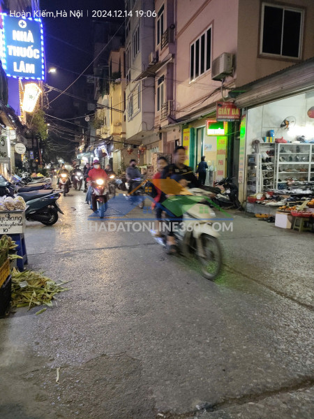 Cơ hội ngàn năm có một mặt phố, mặt chợ bạch đằng 80m/100m, 4 tầng, mặt tiền 3.2m, 5.7 tỷ hai bà trưng.