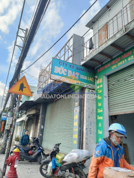 Bán nhà măt tiền  q.12, trung mỹ tây, ql22, 180m2, 3 tầng, 4pn