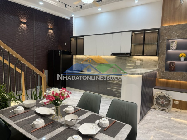 Rẻ đẹp, nhà hxh phan huy ích, 61m2 3tầng, ngang 5m, 6.8 tỷ 0964364745