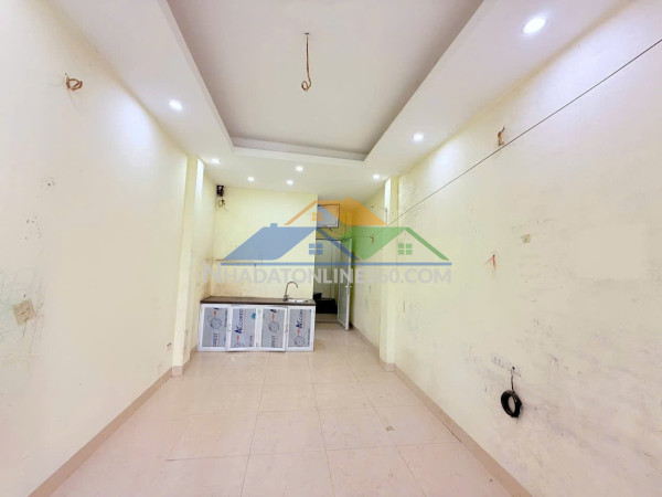 Phân lô- ô tô vòng quanh, cách mặt phố hà kế tấn chỉ 15m- ở sướng- ô chờ thang máy- 35 m, 5t