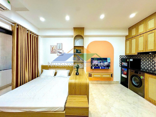 Tòa nhà dòng tiền 2 tỷ/năm,ôtô tránh,t/máy 116m2x8t,ngọa long-...