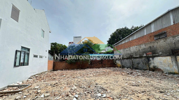 Bán lô đất sát biển hẻm bắc sơn, vĩnh hải, bắc nha trang