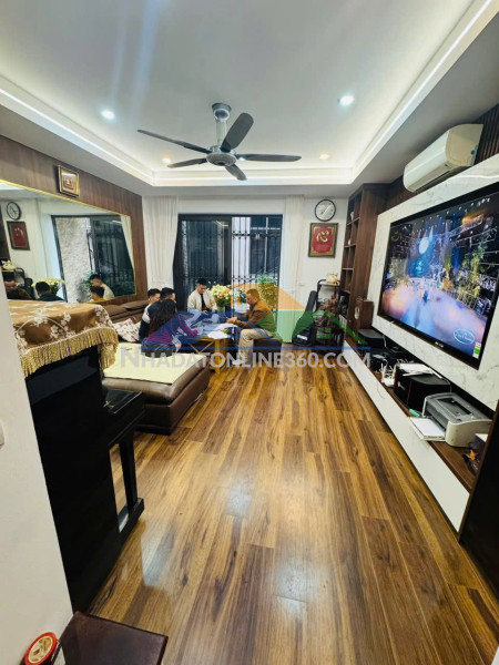 1 nhà ra phố bạch mai - gần công viên tuổi trẻ - bạch mai 40m. 6 tầng, mặt tiền 3.6m nhỉnh  9 tỷ