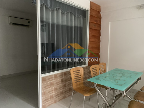 Lô góc kiệt nhựa ô tô 6m tô hiến thành, cách biển 200m, có 2 nhà 2 tầng