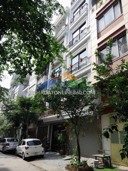 Bán nhà kđt la khê thang máy nhập italy giá 17 tỷ