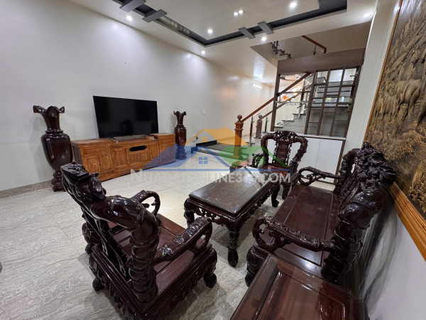 Nhà 3 tầng mới đẹp – đường 7.5m trung lương 4 p ngủ – 100m² – giá chỉ 7.9 tỷ!