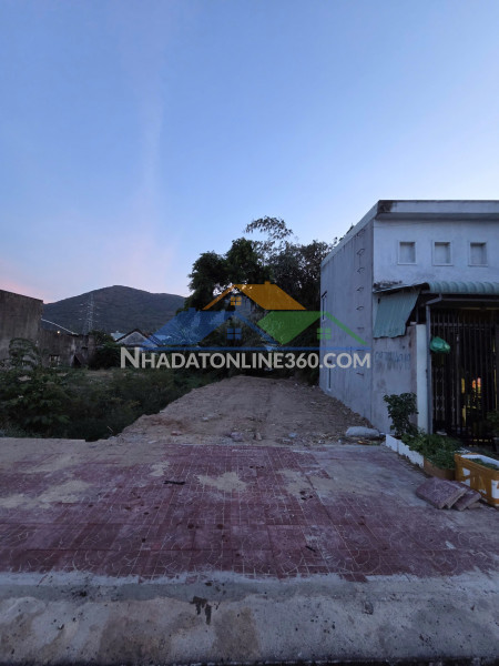 Bán đất khu mới phân viện sốt rét - quy nhơn bắc -gia lai