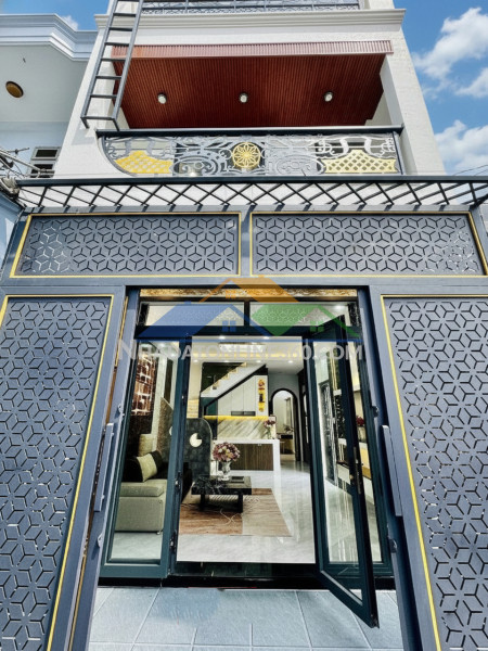 L1677 ⭐️ sát chợ xóm mới gv, shr, lô góc, hxh, 2 tầng, 4.1x11m, 5.x tỷ