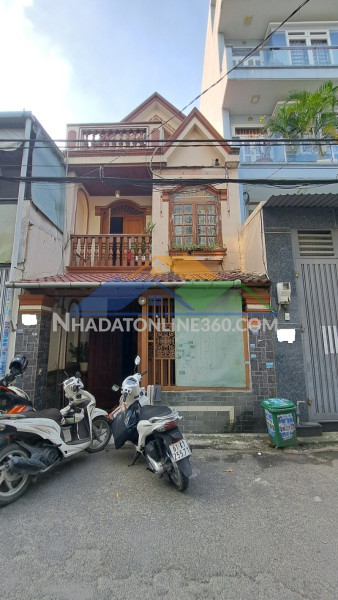 Nhà 2 tầng ngang 4m5 đường huỳnh thị hai quận 12 full gỗ cẩm lai  giá dưới 5 tỷ.