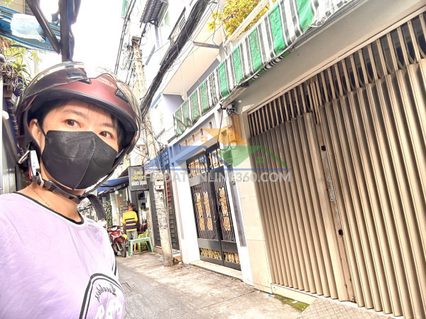 Bán nhà đ.tôn đản- ngang nở hậu tài lộc- ngay khu ăn uống- lưu thông tôn thất thuyết- nguyễn tất thành gần đ. vĩnh khánh.