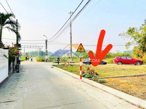 Đất sóc sơn 100m² giá nhỉnh 900 triệu hiếm có khó tìm không...