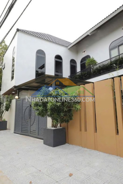 Bán villa khu nam việt á. vị trí đẳng cấp bên bờ sông hàn. lh 0905233234