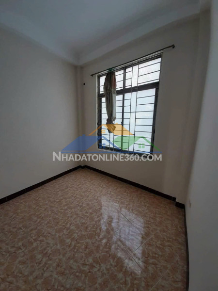 Cho thuê nhà nguyên căn ngõ 113 nguyễn chính, 40 m², 4 tầng  7,5...