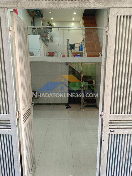 Cho thuê nhà ngõ khâm thiên, 18m² x 4 tầng, 3 ngủ, giá 8 triệu