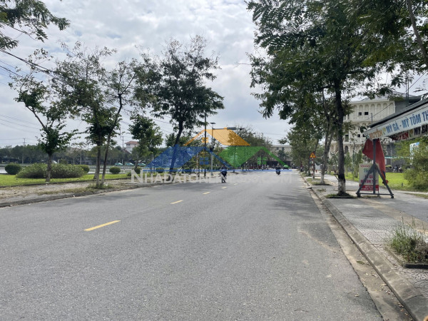 Đất mặt tiền trảng kèo 1 diện tích 924m2 giá rẻ hơn thị trường, chỉ 15,x tỷ