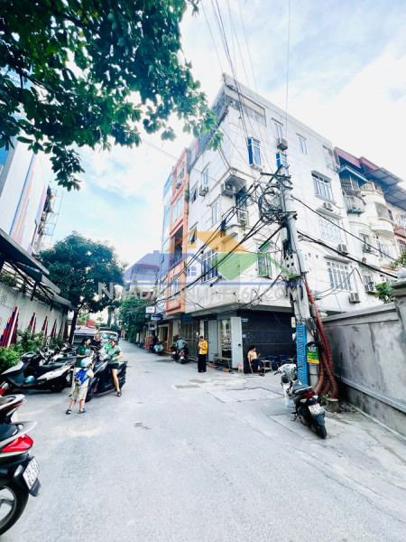 Bán căn hộ dòng tiền đường láng 70 m2 x 7 tầng 18 phòng 26 tỷ đống đa hà nội.