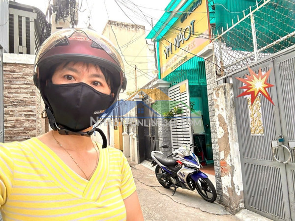 Bán nhà 4 tầng- ngang nở hậu tài lộc- đ.xóm chiếu- xe hơi đậu cửa- lưu thông tôn thất thuyết- nguyễn tất thành.