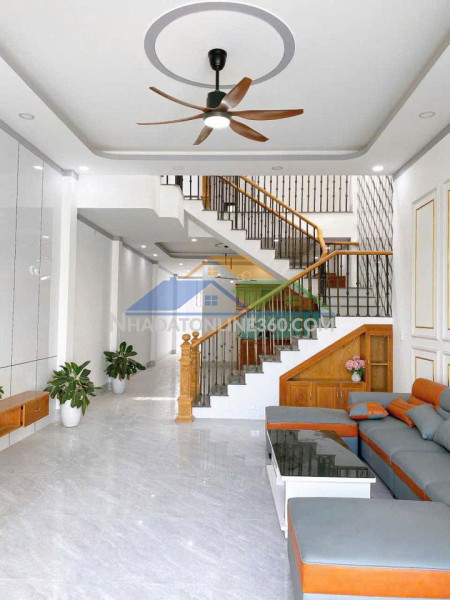 Chính chủ bán nhanh nhà cấp 4 mới xây, vị trí sau văn miếu trấn biên, cách trung tâm biên hòa khoảng 10 phút.