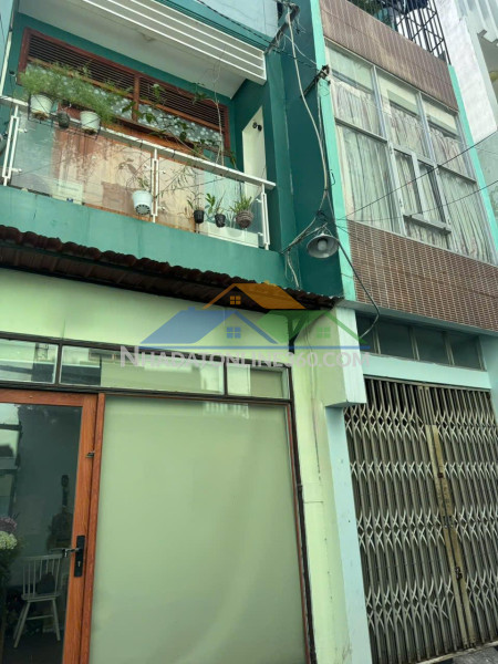 **bán nhà mt long hưng** phường 7 tân bình; 5*20,5m; trục cmt8